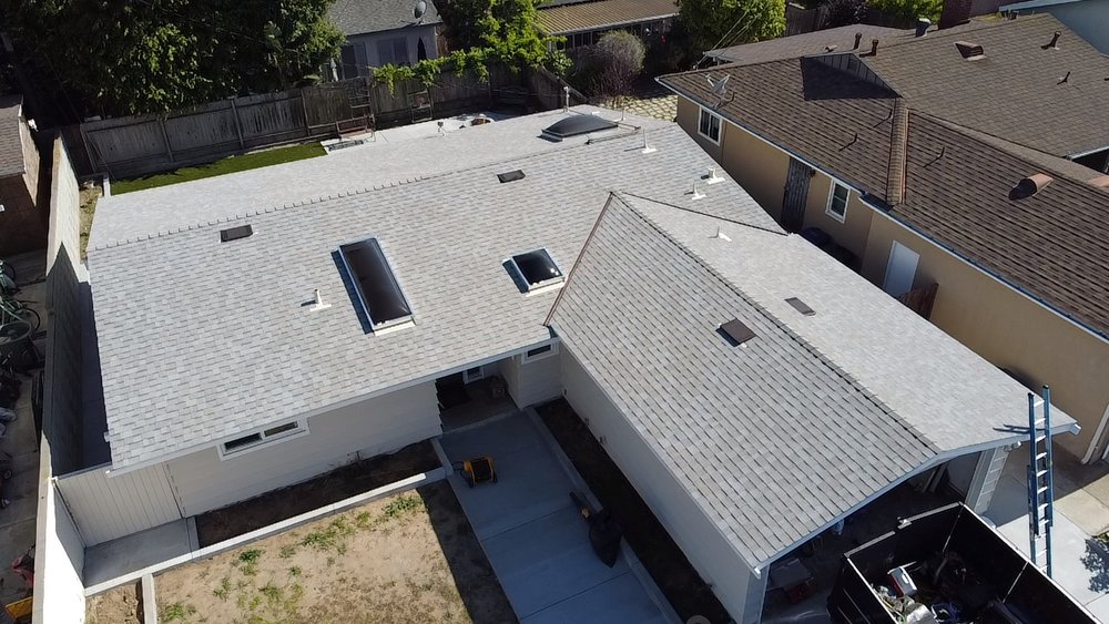 Slide of Major League Roofing