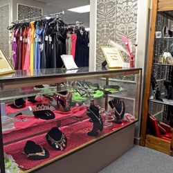 Off The Rack Bridal World