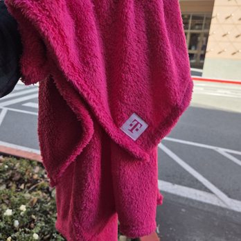 T-Mobile - blanket - Mobile Phones Near Me - San Mateo, California