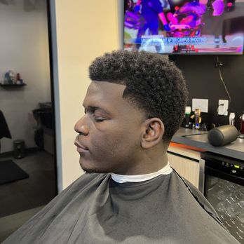 Jimmie The Barber - Mid taper - Hair Salons Near Me - Brookhaven, Georgia Jimmie The Barber - Mid taper - Hair Salons Near Me - Brookhaven, Georgia