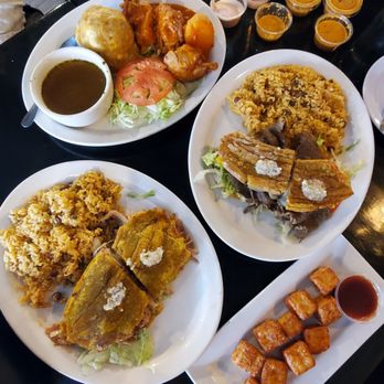 Jibaritos y Más - Puerto Rican Near Me - Chicago, Illinois
