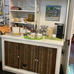 The Open Door at Alley's Ol' Store - Coffee bar.