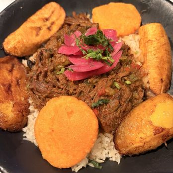 Fronteras - Pabellón Criollo | Venezuela - Mexican Near Me - Columbus, Ohio