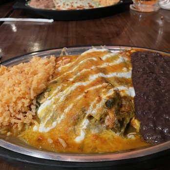 A-Mari-Mix Restaurant - Poblano Entree - Mexican Near Me - Miami, Florida