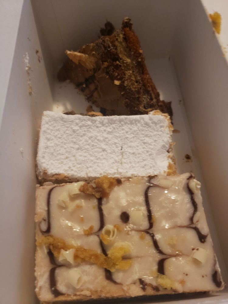 SUGAR DIVA BAKERY & CAFE Bakeries 7611 Preston Hwy, Louisville, KY