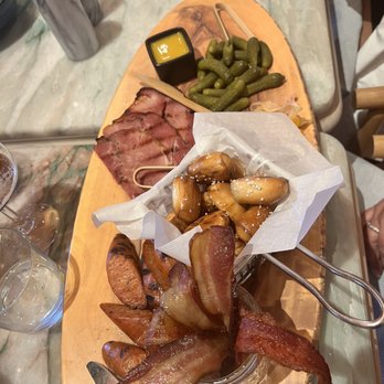 Carcara - Butcher board - Lounges Near Me - Phoenix, Arizona