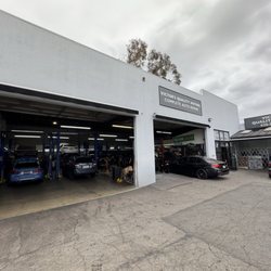Victor's Quality Motors - Shop Front