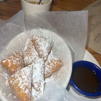 Cracker Barrel Old Country Store - Biscuit Beignets - Breakfast & Brunch Near Me - West Palm Beach, Florida Cracker Barrel Old Country Store - Biscuit Beignets - Breakfast & Brunch Near Me - West Palm Beach, Florida