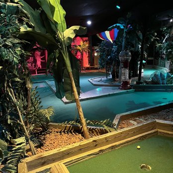 Treasure Quest Miniature Golf - Mini Golf Near Me - Gatlinburg, Tennessee