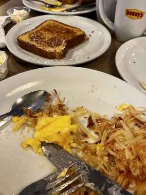 Denny's by null