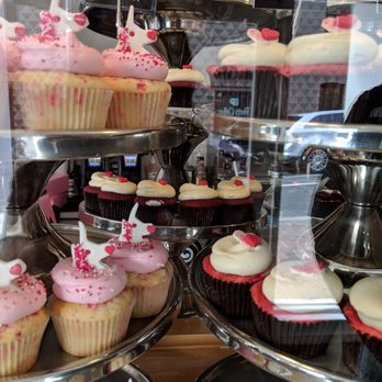 Georgetown Cupcake - Unicorn cupcakes - Cupcakes Near Me - Washington, DC, District of Columbia Georgetown Cupcake - Unicorn cupcakes - Cupcakes Near Me - Washington, DC, District of Columbia