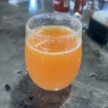Huevos Avenue - Strawberry Peach Mimosa - New American Near Me - Boulder City, Nevada