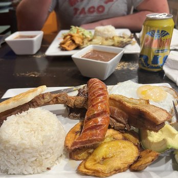 Sabores De Mi Tierra - Colombian Near Me - Buffalo, New York