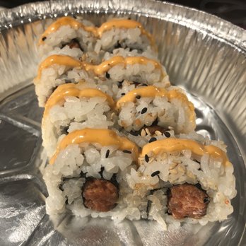Kumo Japanese Seafood Buffet - Spicy Tuna Roll - Buffets Near Me - Parma, Ohio Kumo Japanese Seafood Buffet - Spicy Tuna Roll - Buffets Near Me - Parma, Ohio