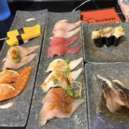 Best all you can eat sushi for lunch and dinner. Bring a friend to help you share rolls!   Worth coming again!