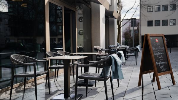 Portun Restaurant by null
