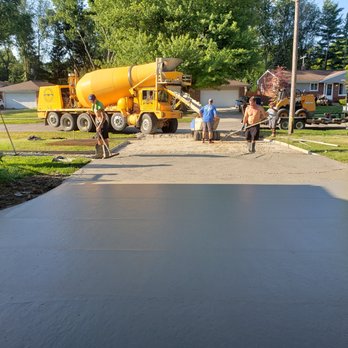 Steve's Construction - a concrete driveway being poured - Snow Removal Near Me - Waterford, Michigan