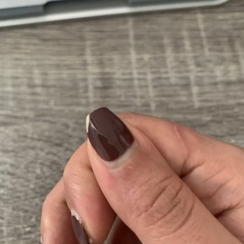 Brooklyn Nails & Spa - mail and gel chipped in 3 days ! - Hair Salons Near Me - Brooklyn, New York
