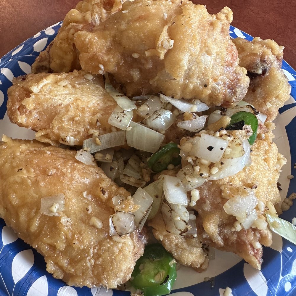 Uncle Henry - Salt and pepper chicken wings - Asian Fusion Near Me - Denver, Colorado