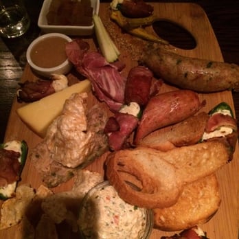 Kingfish Kitchen & Cocktails - Sausage board - Cajun/Creole Near Me - New Orleans, Louisiana