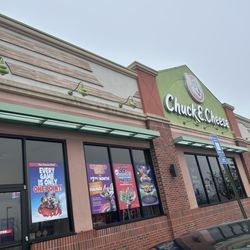 Chuck E. Cheese