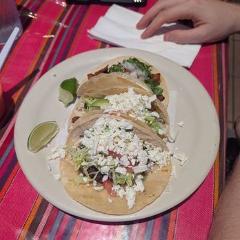 Taqueria Los Reyes - Tacos - Mexican Near Me - Houston, Texas