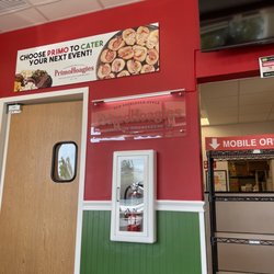 PrimoHoagies - Inside