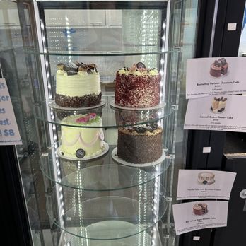 Freed's Dessert Shop - Cakes - Desserts Near Me - Las Vegas, Nevada Freed's Dessert Shop - Cakes - Desserts Near Me - Las Vegas, Nevada