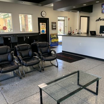 Grease Monkey - Oil Change Stations Near Me - Holly Springs, North Carolina