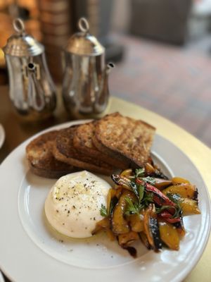 3 Arts Club Cafe at RH Chicago by null