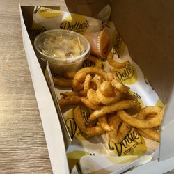 Dottie's Crispy Chicken