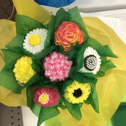 Cupcake Flower Bouquet - finished product.