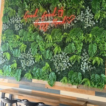 Ebony’s Ice Cream - Ice Cream & Frozen Yogurt Near Me - Twinsburg, Ohio
