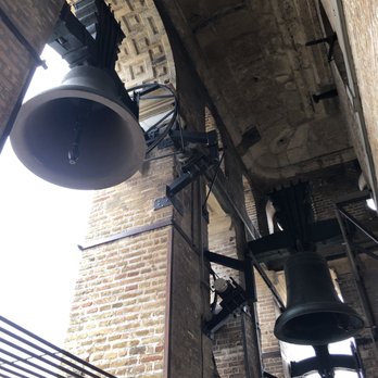 La Giralda - Landmarks & Historical Buildings Near Me - Seville, SE La Giralda - Landmarks & Historical Buildings Near Me - Seville, SE