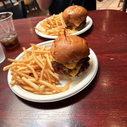 Tony's Diner - #19 Smashbuger