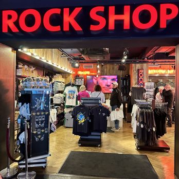 Hard Rock Cafe - Bars Near Me - Dublin, D