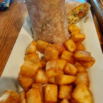 Murphy’s Irish Pub - Breakfast burrito - Irish Near Me - Virginia Beach, Virginia