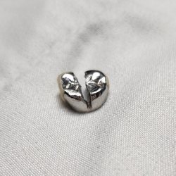 La Dental Boutique - LA Dental Boutique Stainless steel crown that was removed by another dentist (back view)