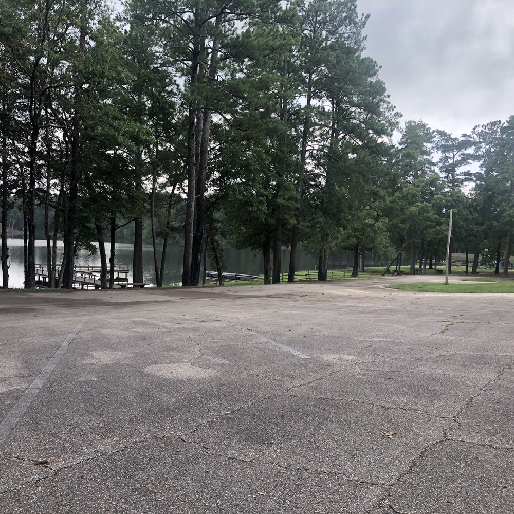 Best Campgrounds near Chunky River Recreation Trading Post and