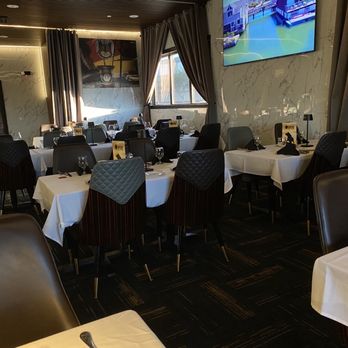 Show de Carnes - Interior - Steakhouses Near Me - Sausalito, California