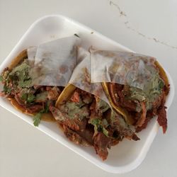 Tacos La Central - Al pastor tacos