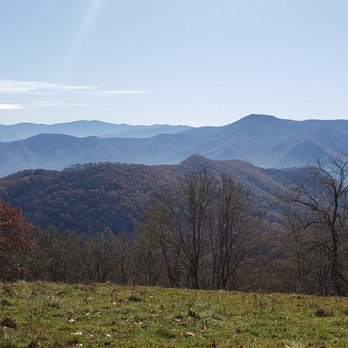 Cataloochee Guest Ranch - Vacation Rentals Near Me - Maggie Valley, North Carolina
