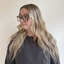 Mane and Magnolia - Low maintenance blonde highlights