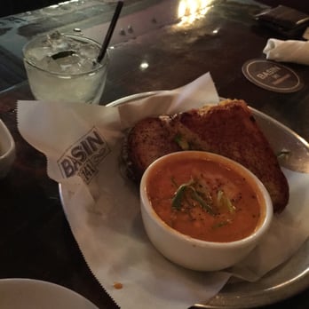 Basin 141 - Pubs Near Me - Montrose, California