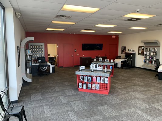 Verizon Authorized Retailer - Fairborn