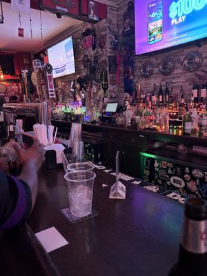 Shorty's by null