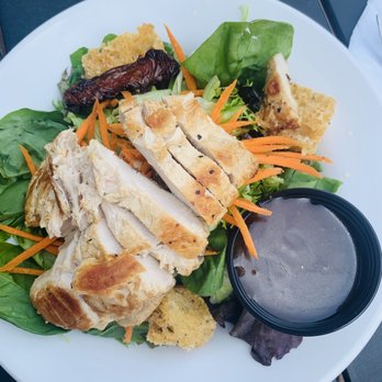 Reunion Brewery - Small reunion salad with chicken. - American Near Me - Coralville, Iowa