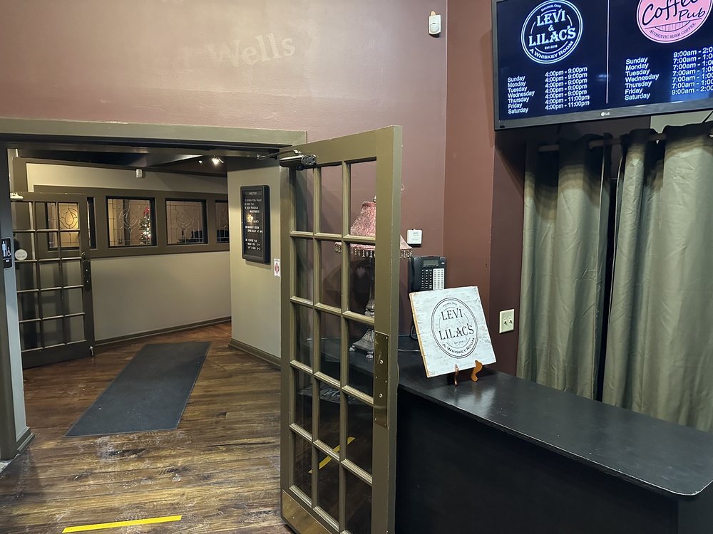 Levi & Lilac's Coffee Pub Logo