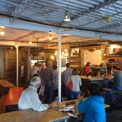 Red Hill Brewery - Bar. Super cute and simple!