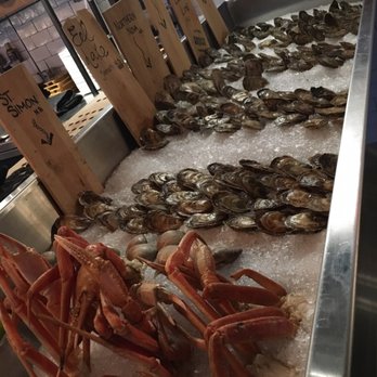 Shuck Seafood and Raw Bar - Seafood Near Me - Halifax, Nova Scotia